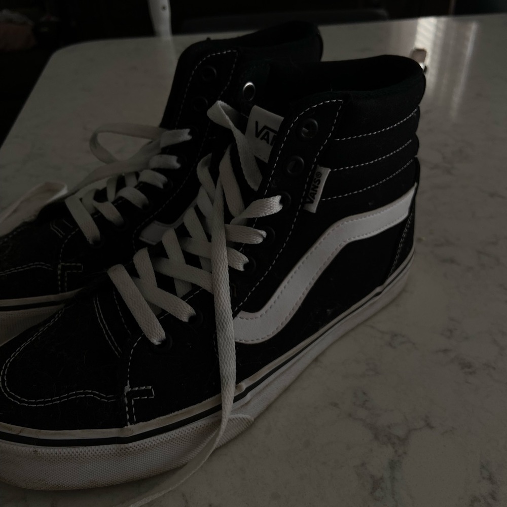 Vans SK8-HI WIDE BLACK AND WHITE SHOE
